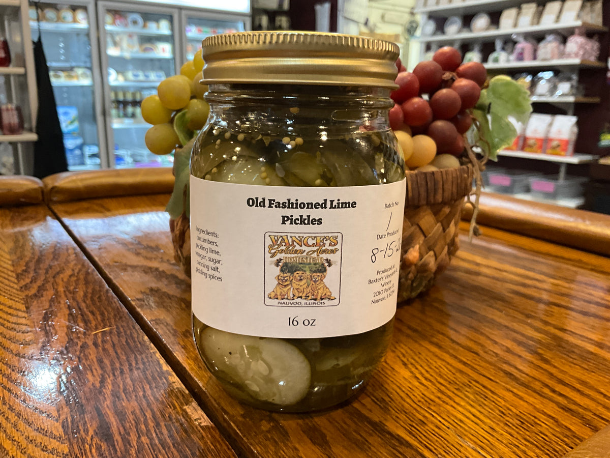 Old Fashioned Lime Pickles (16 oz)