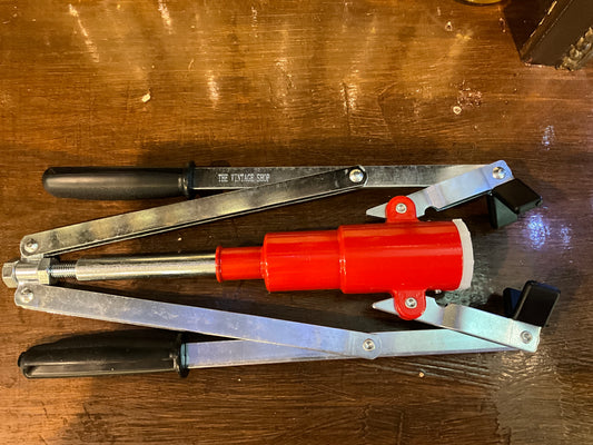 Twin Lever Corker