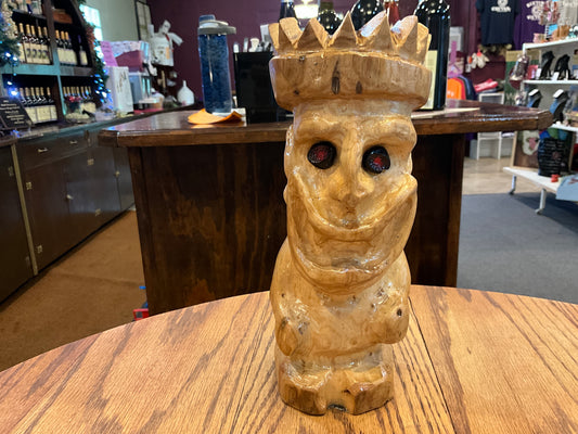 Crimson-Eyed King Carving (MW Carvings)