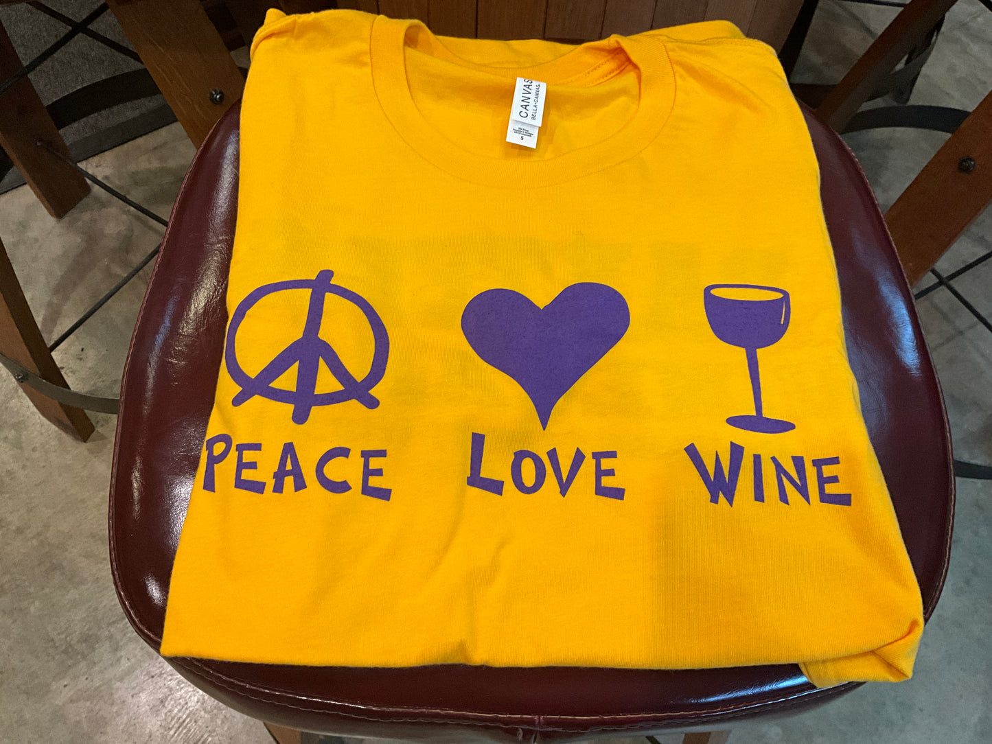 A) Bella Canvas Short Sleeve T-shirt SMALL (Two-sided Peace Love Wine)