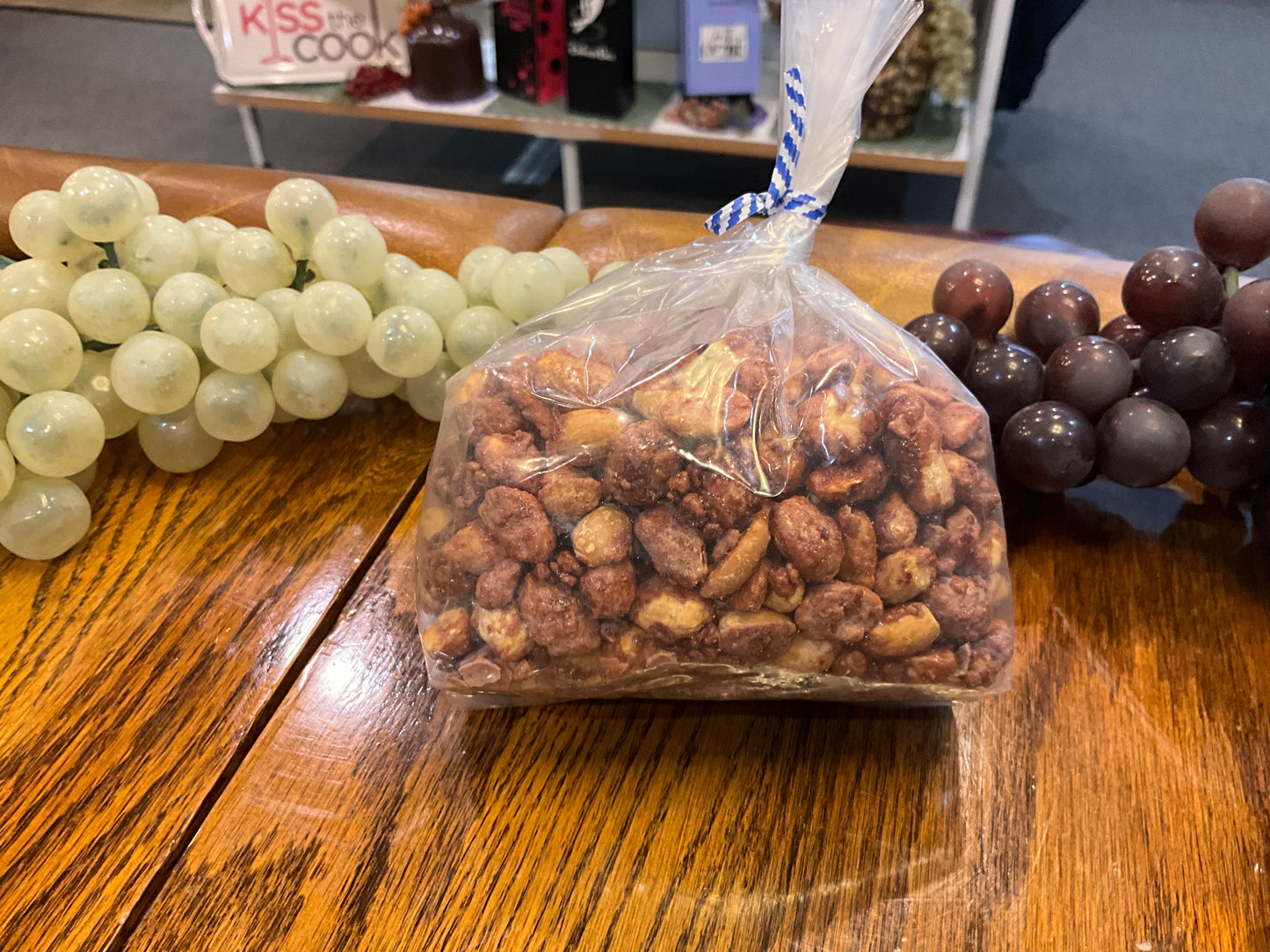 Butter Toasted Peanuts (sold by weight)