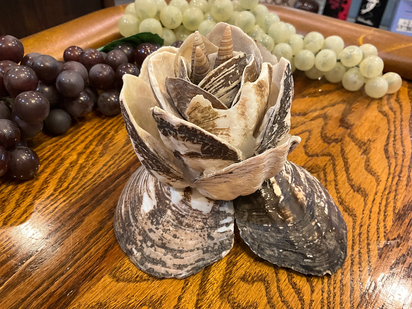 MW Carvings Riverbed Bloom